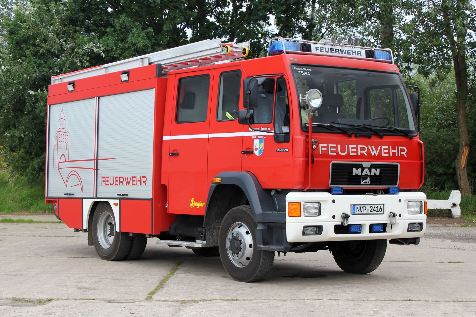 Löschgruppenfahrzeug - LF 16/12